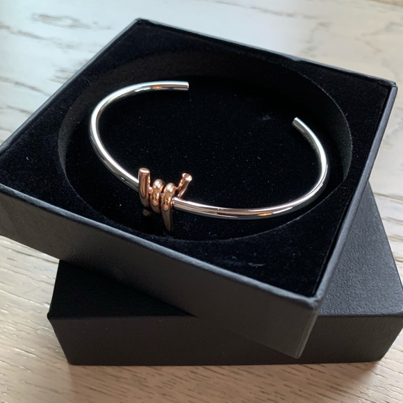 MVMT Single Barb Cuff Bracelet - Picture 2 of 3